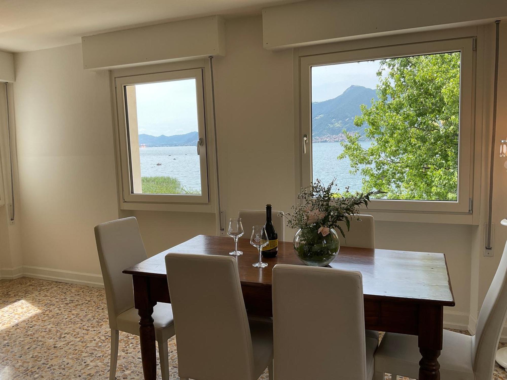 Villa Franca Pilzone Luaran gambar