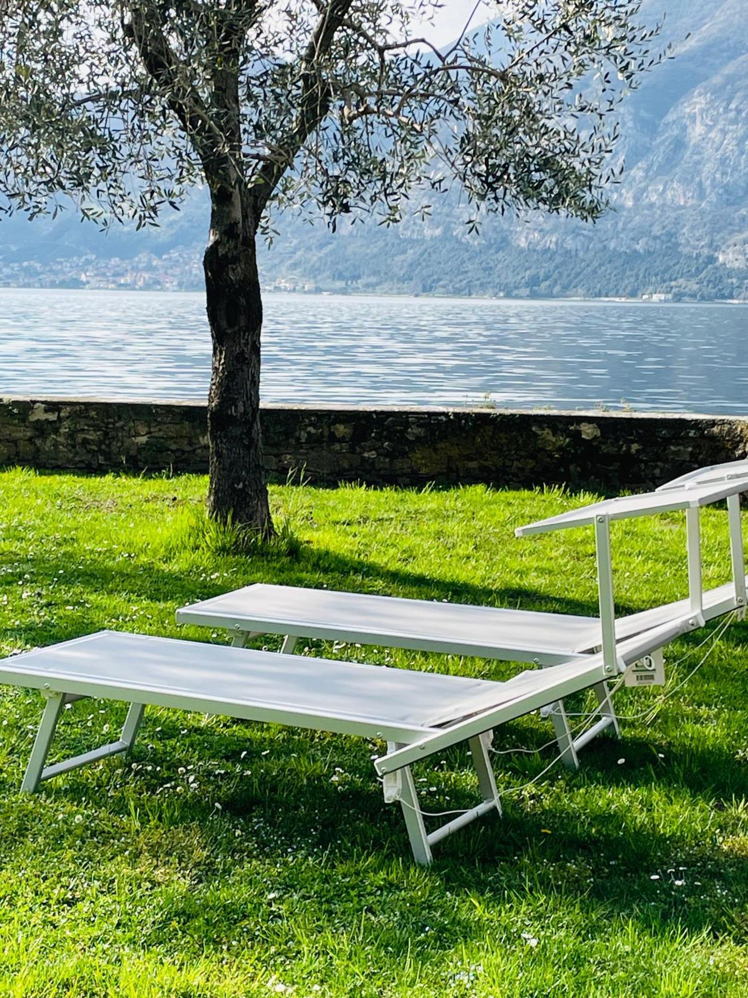 Villa Franca Pilzone Luaran gambar